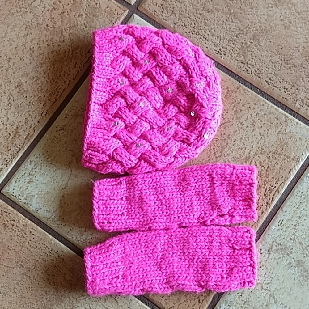 Hat and Hobo Gloves Set